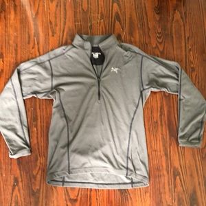Arc’teryx quarter zip mid layer